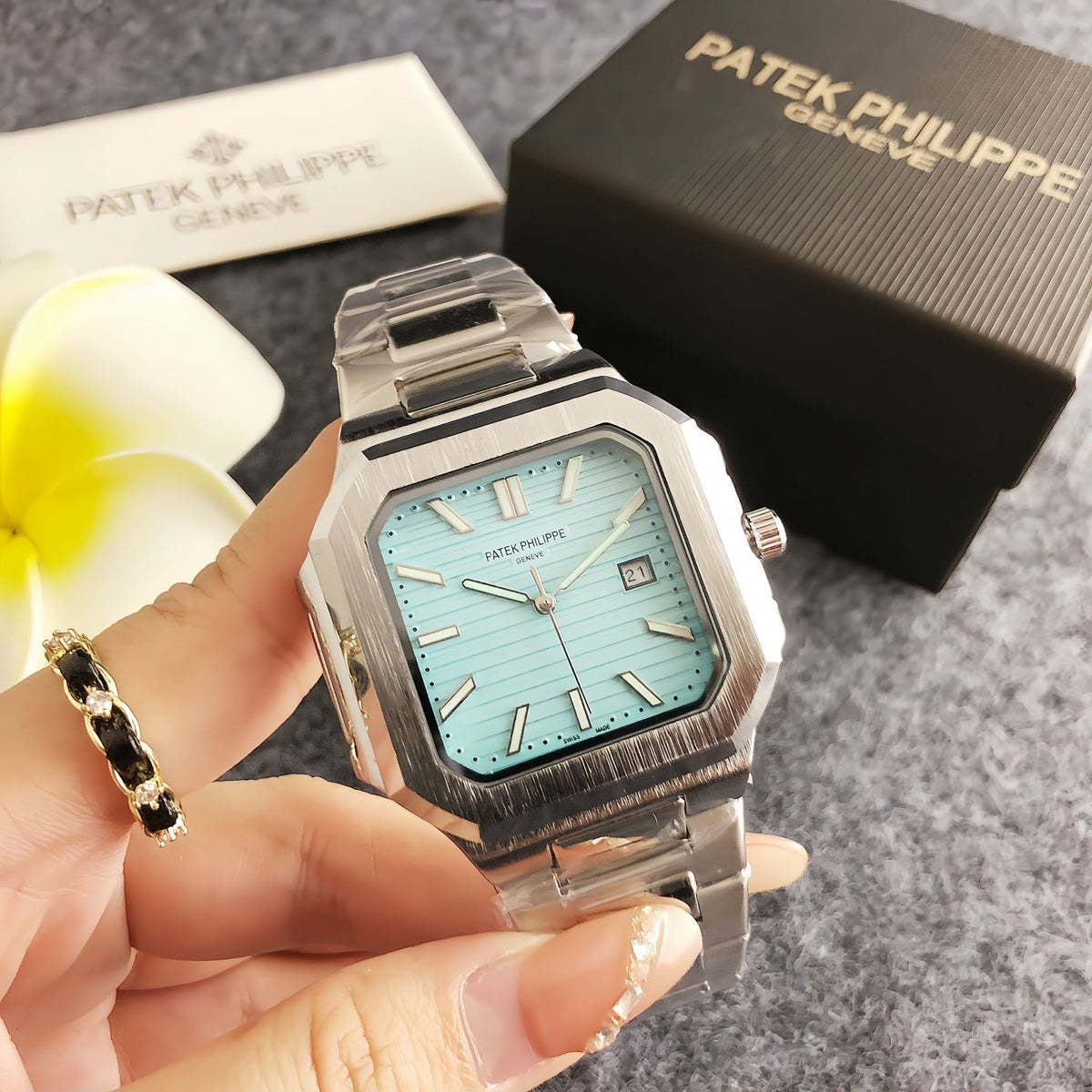 PP Zurich Signature Watch