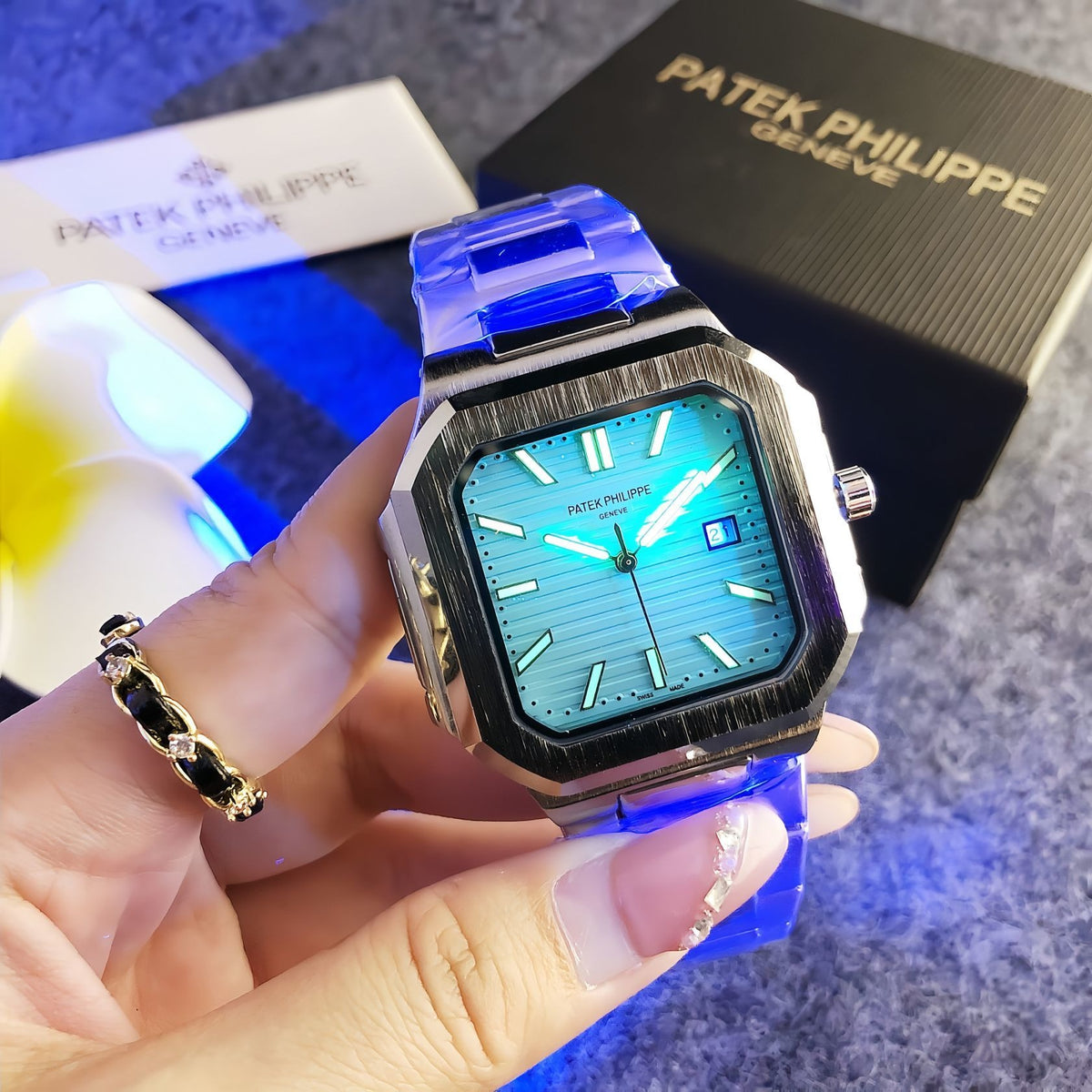 PP Zurich Signature Watch